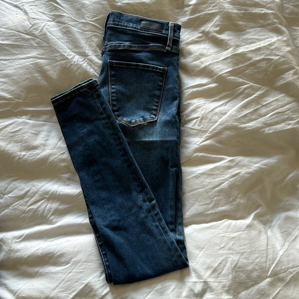 Abercrombie & Fitch Ultra High Rise Super Skinny Jeans